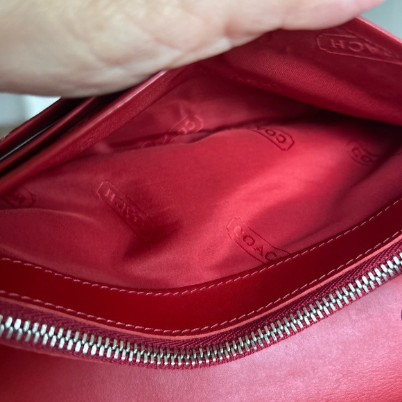 Y2K vintage Authentic Bi-Fold Coach Red Wallet - Picture 6 of 11